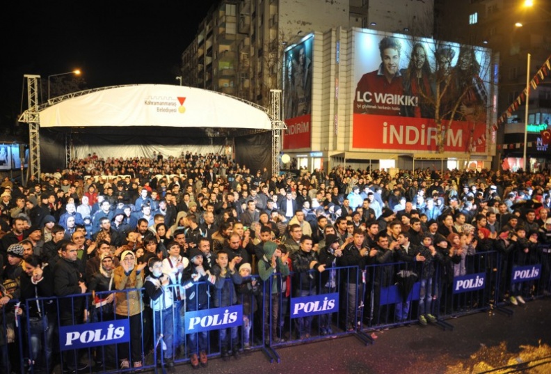 kurtuluş_2013-gece (17).jpg