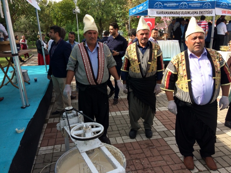Dulkadiroğlu Belediyesi Şıra Festivali (1).JPG